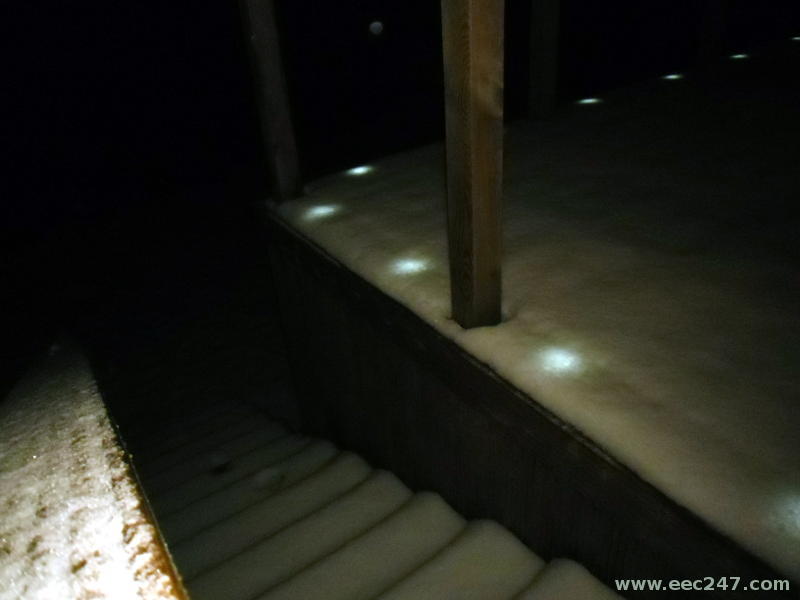 LED Deckink lights in the snow